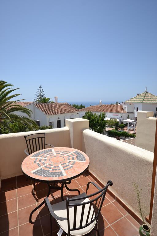 9 Amaranto Nerja