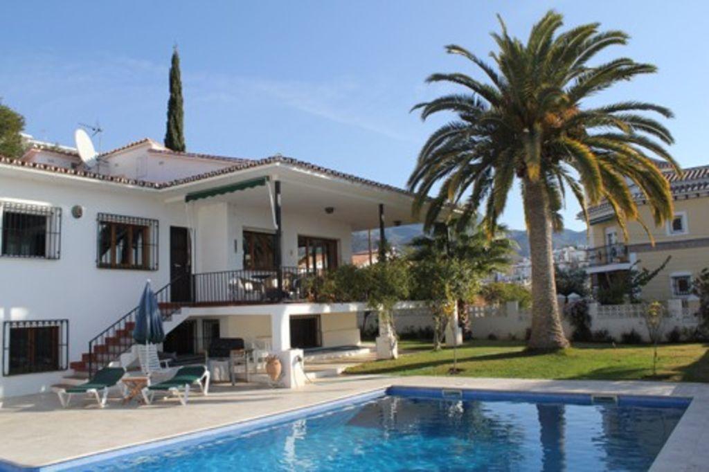 Villa Maria De Waard *