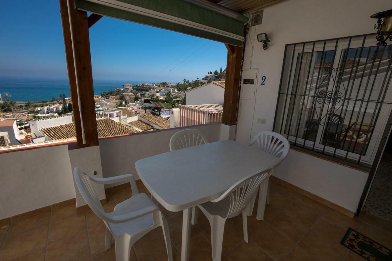 Urb. Punta Lara, Plza. Sevilla 2, 2d * Nerja