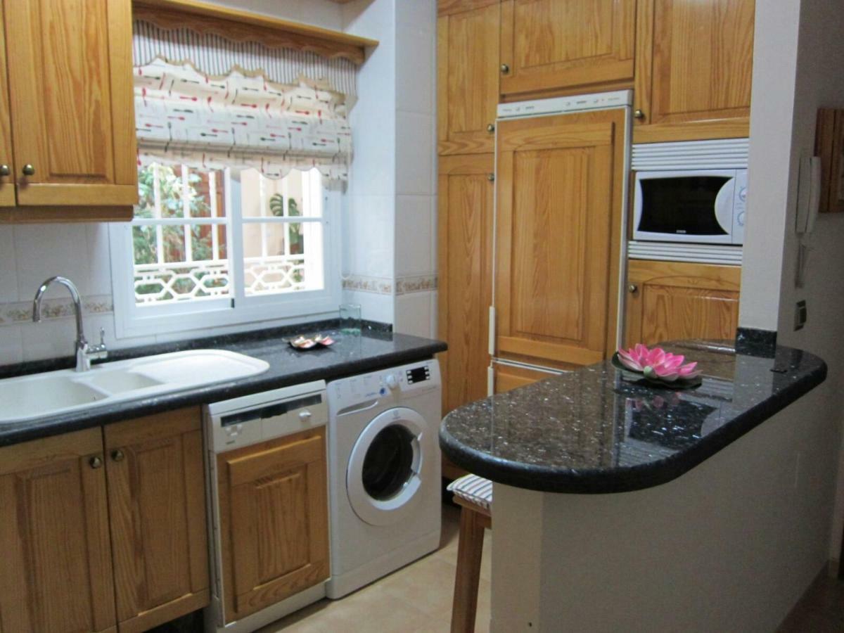 Apartamento Nerja Beach Apartment *