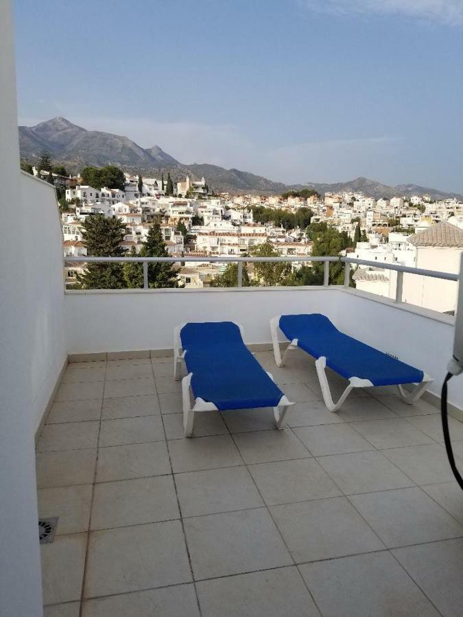 Superior Family Town Centre Close To In Peaceful Residential Zone Villa *