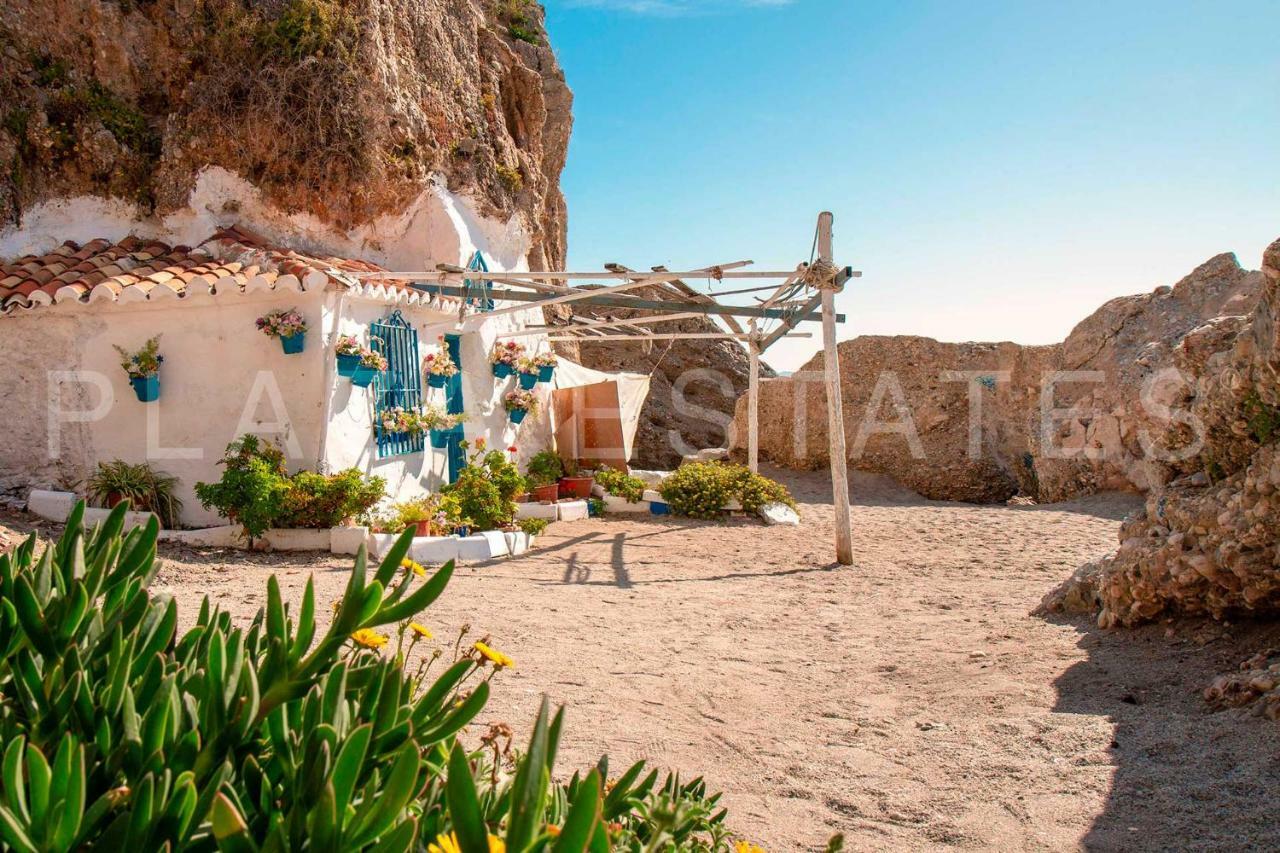 Spectacular Sea Views From Solana 5 Street, Nerja