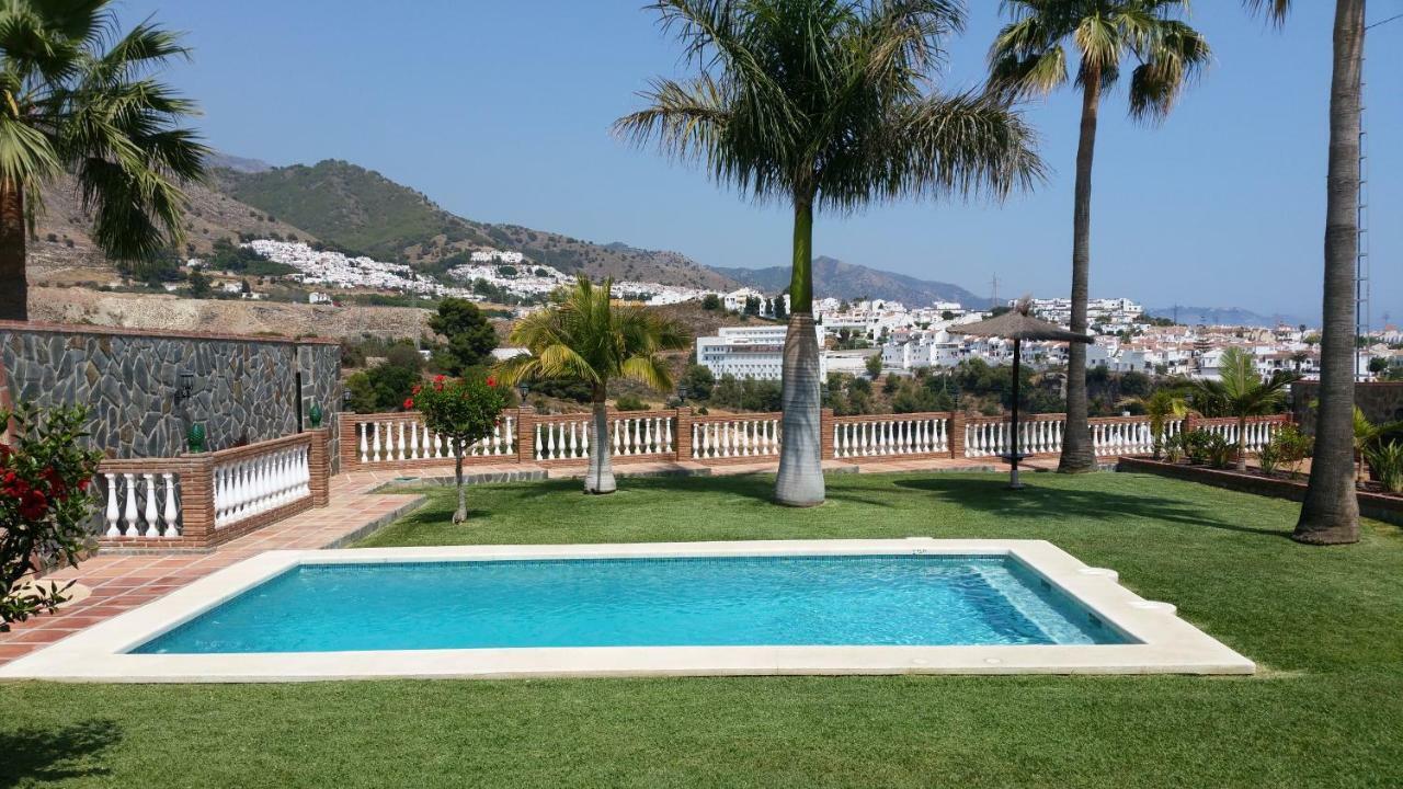 El Cano Villa *