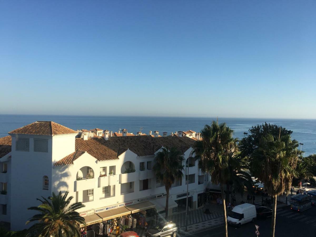 Apartamento Frente Al Mar En La Torrecilla Nerja