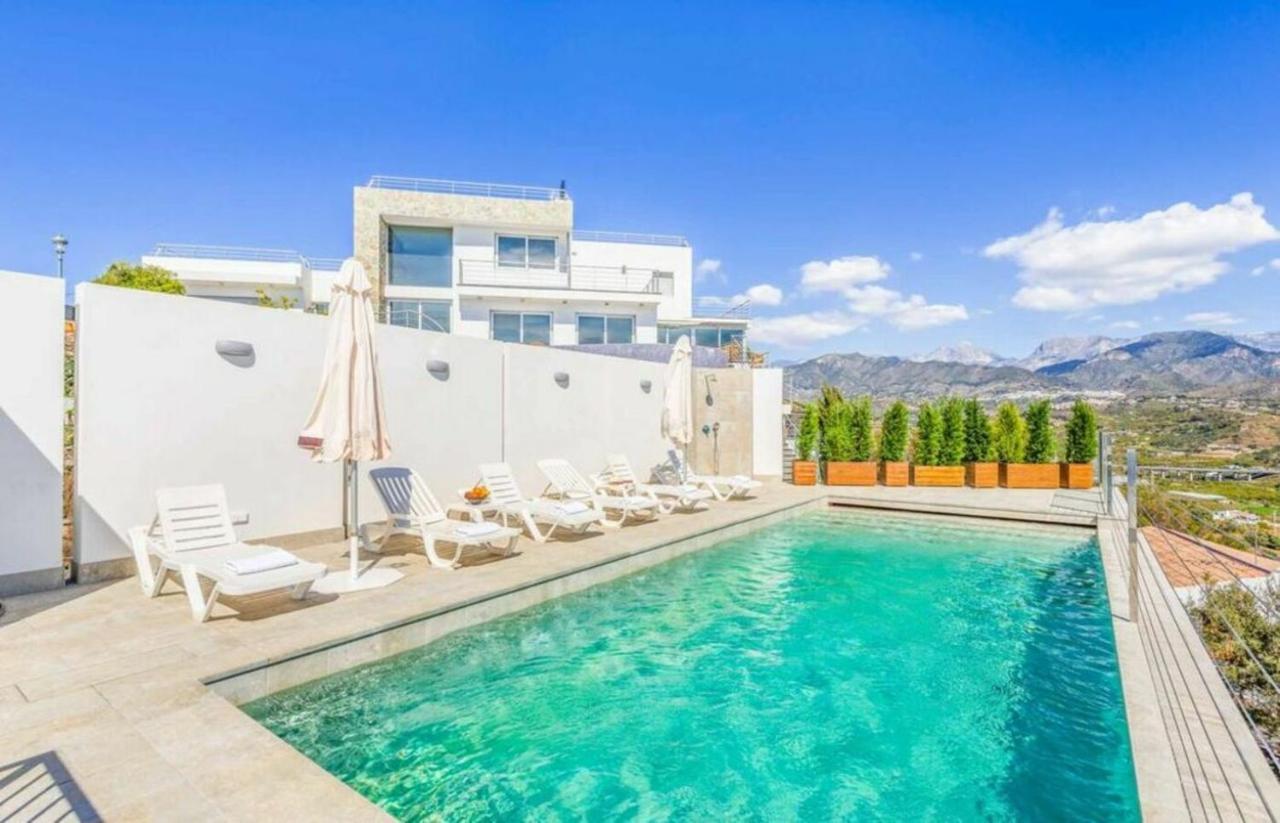 Tierra Villa