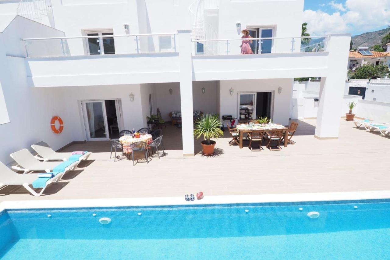 Paradise - Catalina Villa