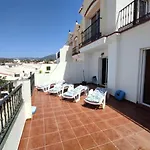Nerja - Casa De Familia