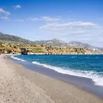 Apartamento En Playa De Burriana Rubarsal Nerja
