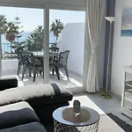 Lovely Apartment At The Beach