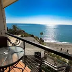 Playa Del Salon 2C Menyber