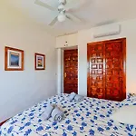 Casa Acacia