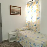 Apartamento En Pleno Centro De Nerja