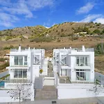 Capistrano Blue Tres