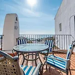 Caritas With Sea Views