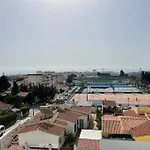 Reformado Con Vistas Al Mar