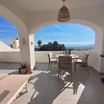 Beautiful Apartment With Amazing Sea View