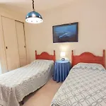 Spacious 4 Bedroom With Parking In Town Centre, Nerja