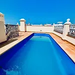Atico Con Piscina Privada En El Corazon De Nerja!