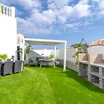 Casa Higuera