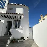 Nerja Paradise Rentals - Villa Coral