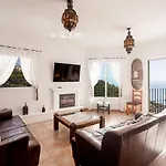 Tamango Hill, Nerja
