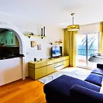Las Palmeras