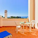 17C Las Palmas, Oasis