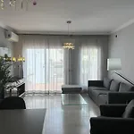 Apartamentos Abril
