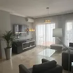Apartamentos Abril