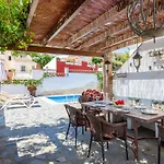 Holiday Home Villa Tamango Hill By Interhome