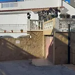 La Casita De La Piscina