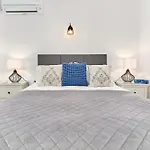 Sea View Apt Nerja