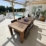 Villa Higuera