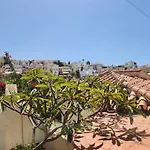 Los Almendros