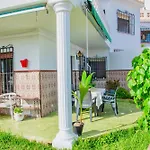 Villa Torrecilla En El Centro De Nerja - South Costa