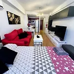 Estudio En El Centro De Nerja
