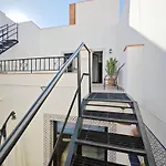 Modern House In Calle Carretas