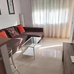 Piso Acogedor Cerca De La Playa Torrecilla
