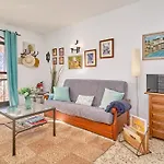 Casa Con Bellas Vistas Sobre La Bahia De Nerja