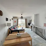 Beautiful Views, Pool & Just 10Min To The Beach