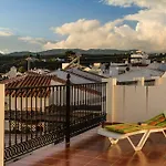 Nerja - Casa De Familia