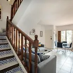 Nueva Nerja 71 Menyber