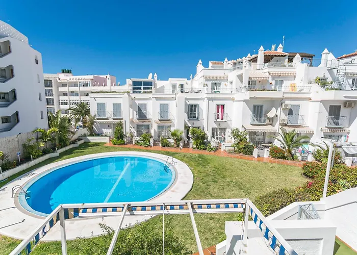 Canovas Nerja - Casa Adosada Con Piscina Los Huertos 3