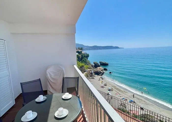 Carabeo Nerja - Ocean Views