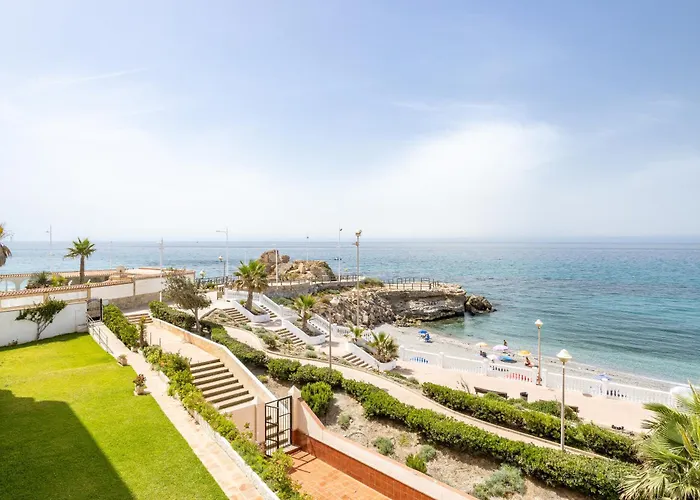 Stylish Apartment With Sea View
