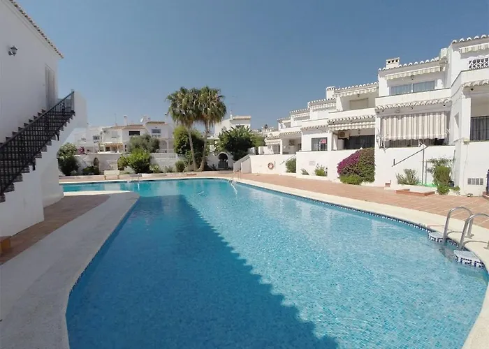 Nerja - Casa De Familia