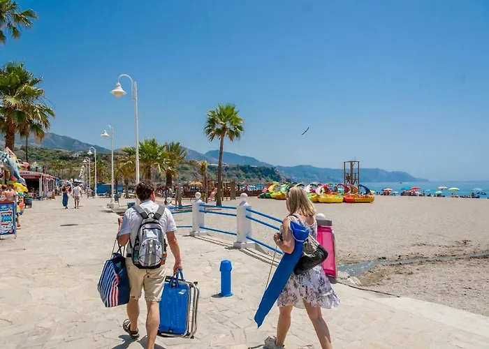 Burriana Playa Ibnsadi Nerja