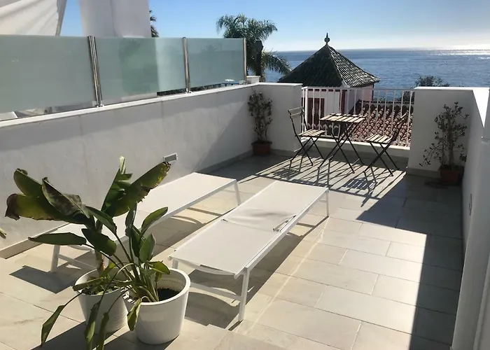 Easy Nerja Carabeo