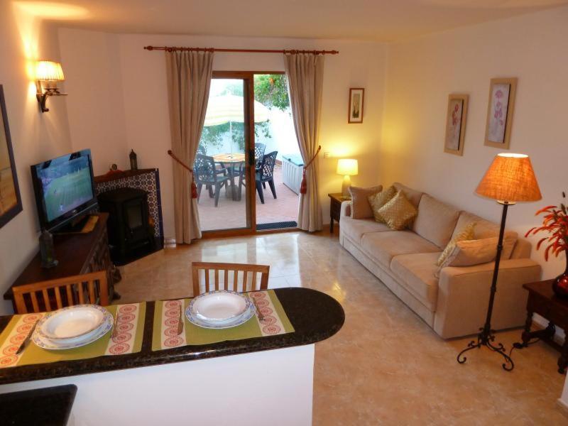 1 Bed Traditional Holiday Oasis Capistrano Spain Vakantiehuis *