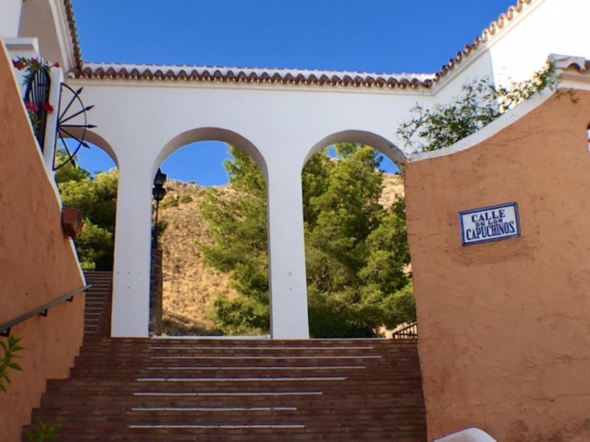 With Panoramic Views, San Juan De Capistrano, Apartamento Nerja